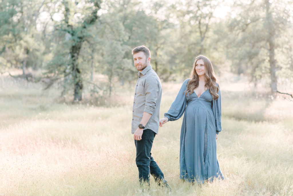 5 Tips For Booking A Maternity Photographer